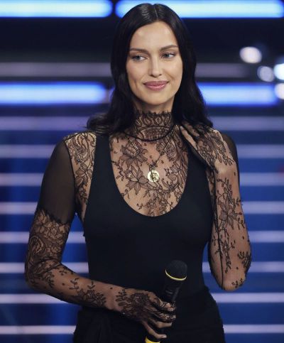 Ирина Шейк завладя сцената на Фестивал Санремо 2026