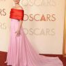 Вести - Джеси Бъкли в Chanel за Оскар