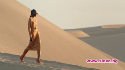 Ив Сен Лоран заснеха нова колекция  в пустинята
